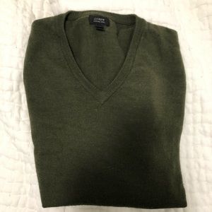 Green 100% Merino J Crew V Neck sweater